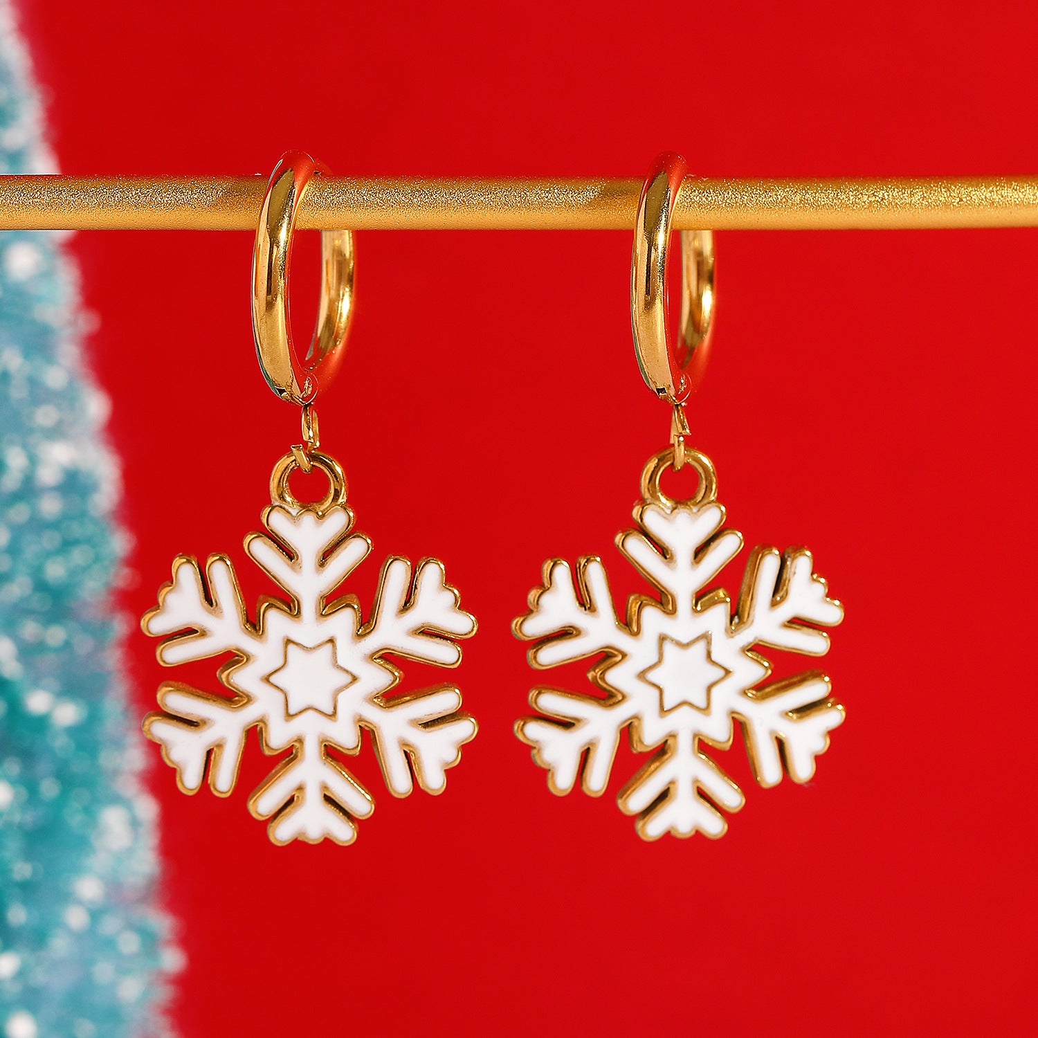 Wholesale Holiday Snowflake Christmas Tree Old Man Pendant